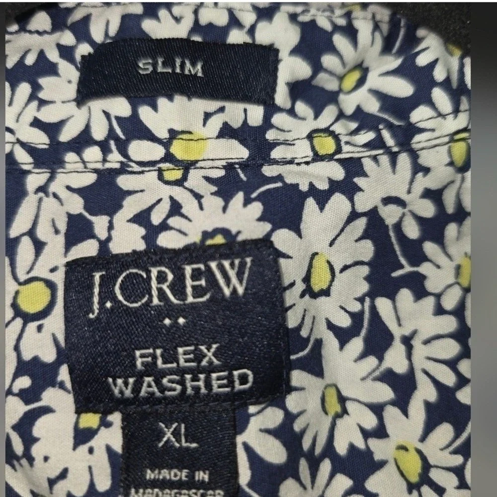 J. Crew Navy White Floral Shirt XL Stretch Summer Slim Flex Preppy Costal Beach